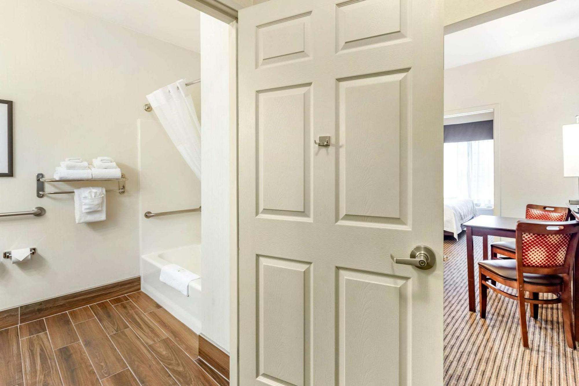 Quality Inn & Suites University Fort Collins Luaran gambar
